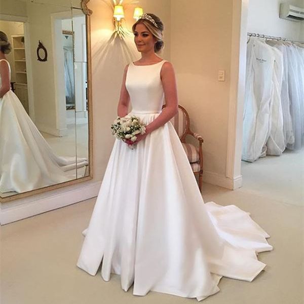white satin wedding dresses 2018 new a line sweep train backless simple bridal dress vestido de casameto robe de mariage custom made
white satin wedding dresses 2018 new a line sweep train backless simple bridal dress vestido de casameto robe de mariage custom made