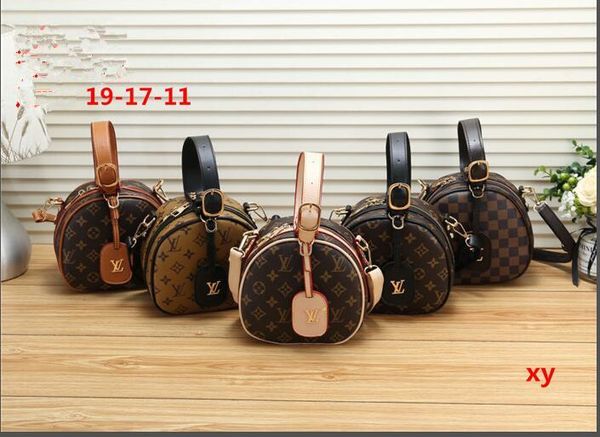 couple backpack classic mini rucksacks unisex canvas students shoulder Student designer bags handbags Schoolbag Girl boy Free shipping
couple backpack classic mini rucksacks unisex canvas students shoulder Student designer bags handbags Schoolbag Girl boy Free shipping