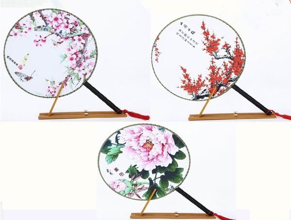 vintage flower personalized silk hand fan wedding favor ladies fans handle chinese fan dance costume crafts gift decorative fan
vintage flower personalized silk hand fan wedding favor ladies fans handle chinese fan dance costume crafts gift decorative fan