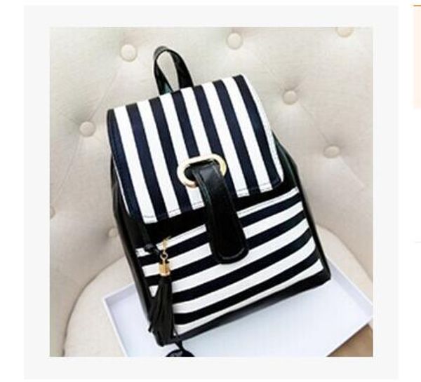 2018 new fashion brand new black white pu leather women's backpack striped female school backpacks travel backpack striped knapsack
2018 new fashion brand new black white pu leather women's backpack striped female school backpacks travel backpack striped knapsack