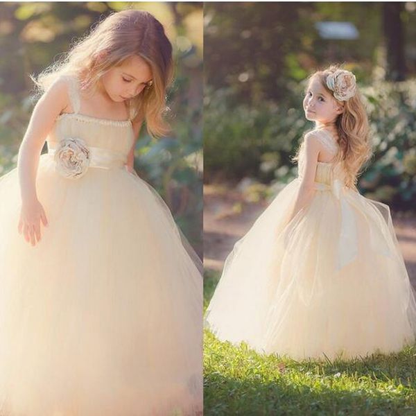 sheer straps ball gown flower girl dresses tulle with flowers kids pageant gowns first communion dress, White;blue
sheer straps ball gown flower girl dresses tulle with flowers kids pageant gowns first communion dress, White;blue