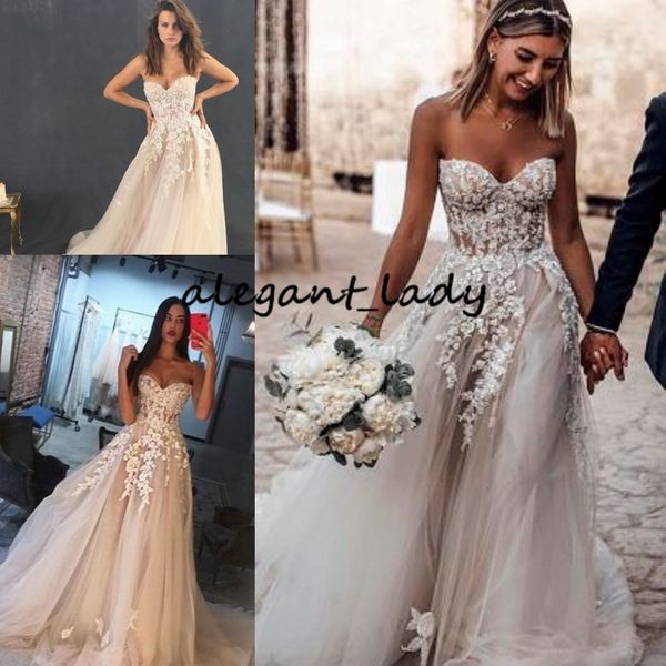 3D Floral Beach Wedding Dresses 2019 Strapless Corset Back Full length Fairy Lace Tulle Country Garden Cheap Bridal Gown
3D Floral Beach Wedding Dresses 2019 Strapless Corset Back Full length Fairy Lace Tulle Country Garden Cheap Bridal Gown