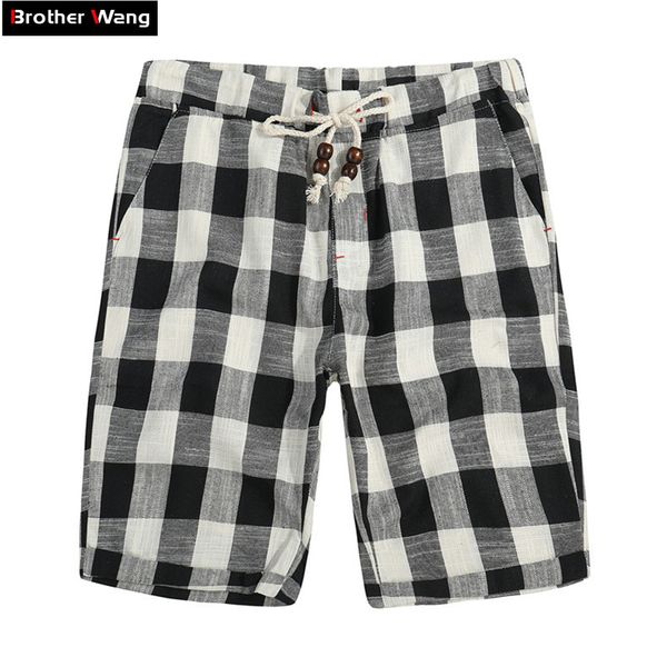 brother wang brand 2018 summer new men's shorts fashionable casual bermuda plaid shorts pure coon straight loose beach shorts, White;black
brother wang brand 2018 summer new men's shorts fashionable casual bermuda plaid shorts pure coon straight loose beach shorts, White;black