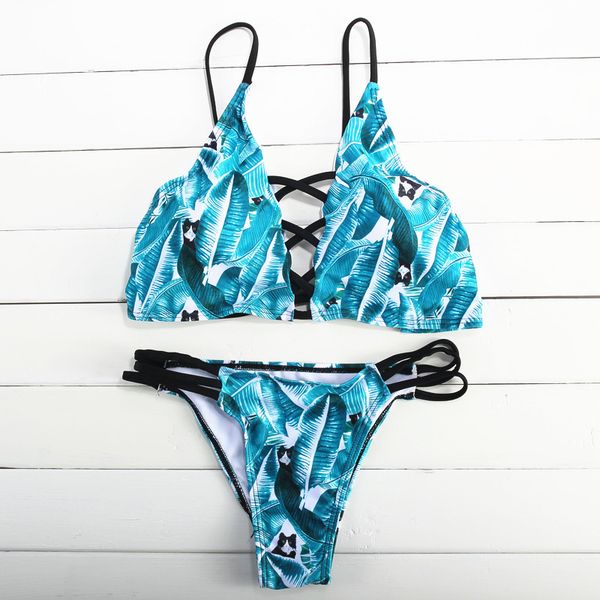 2017 europe and the united states new bikini floral three-point lace swimsuit, White;black
2017 europe and the united states new bikini floral three-point lace swimsuit, White;black