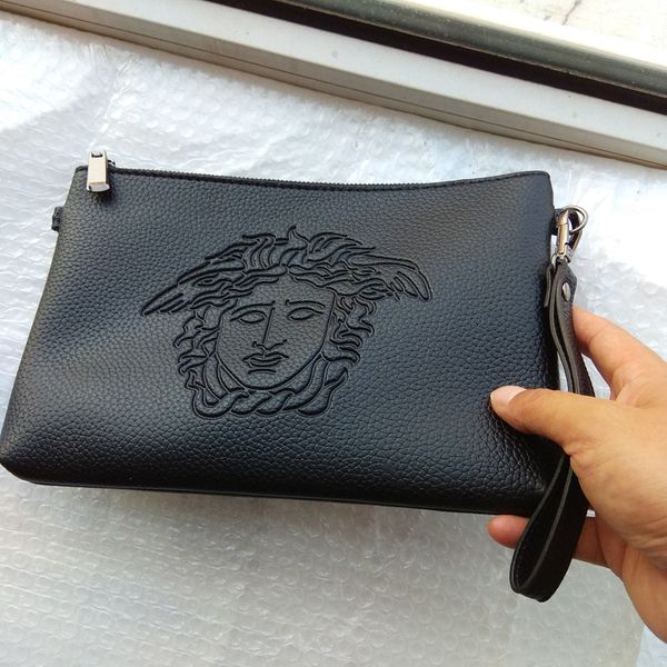 Messenger Bag Men Medusa Head Italy 19ss Men's Messenger Bag Black Handbags Purses Men Bag Chirstmas Gift
Messenger Bag Men Medusa Head Italy 19ss Men's Messenger Bag Black Handbags Purses Men Bag Chirstmas Gift