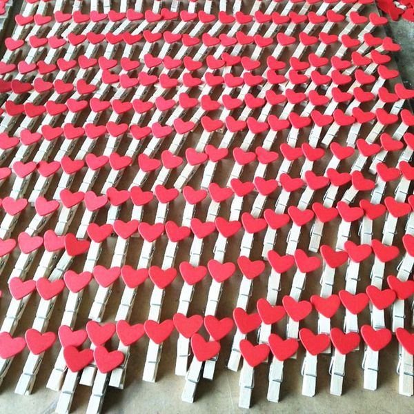 new 50pcs/bag mini heart love wooden clothes p paper peg pin clothespin craft postcard clips home wedding decoration wx9-265
new 50pcs/bag mini heart love wooden clothes p paper peg pin clothespin craft postcard clips home wedding decoration wx9-265