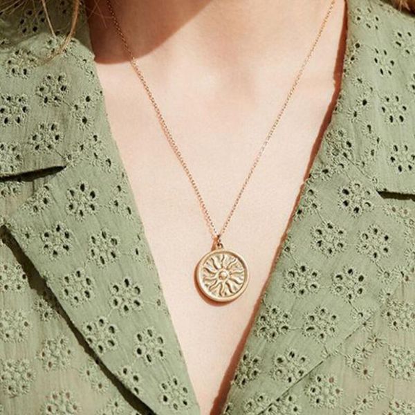 necklace for women coin pendant sun gold color necklace simple fashion of shipping, Silver
necklace for women coin pendant sun gold color necklace simple fashion of shipping, Silver