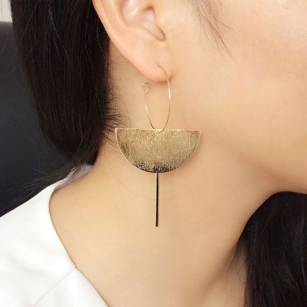 2018 fashion gold color punk simple half round bar earrings for women ear hanging earrings jewelry geometry brincos bijoux femme, Silver
2018 fashion gold color punk simple half round bar earrings for women ear hanging earrings jewelry geometry brincos bijoux femme, Silver