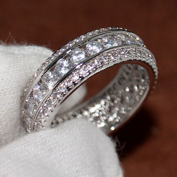 Drop Shipping Handmade Fashion Jewelry 10KT White Gold Filled Circle Round Cut AAAAA Cubic Zirconia Top Quality Women Wedding Band Ring Gift
Drop Shipping Handmade Fashion Jewelry 10KT White Gold Filled Circle Round Cut AAAAA Cubic Zirconia Top Quality Women Wedding Band Ring Gift