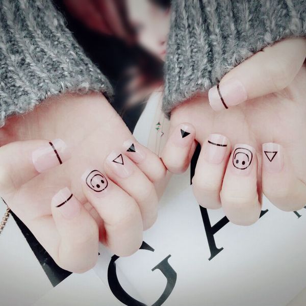 cute false nails doll smiling face nail patch nail art white c32, Red;gold