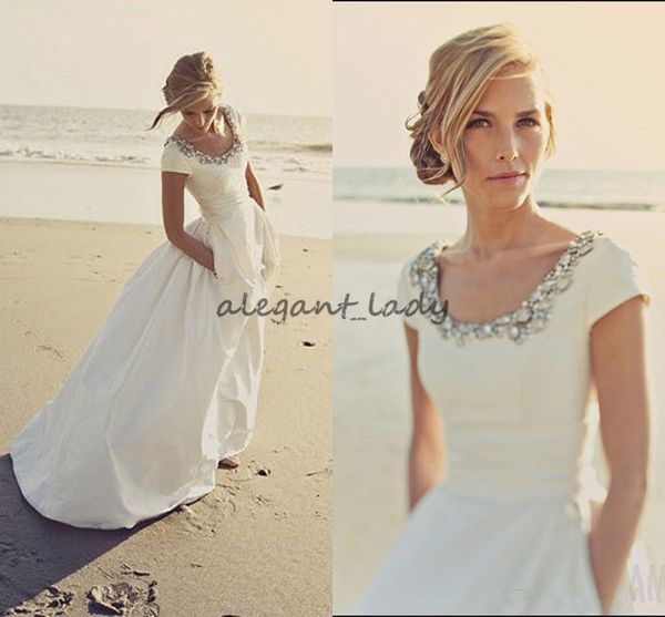Country Beach Wedding Dresses with Pockets and Short Sleeves Scoop Beading White Taffeta Cheap Spring Beach Wedding Bridal Gowns Custom Made
Country Beach Wedding Dresses with Pockets and Short Sleeves Scoop Beading White Taffeta Cheap Spring Beach Wedding Bridal Gowns Custom Made