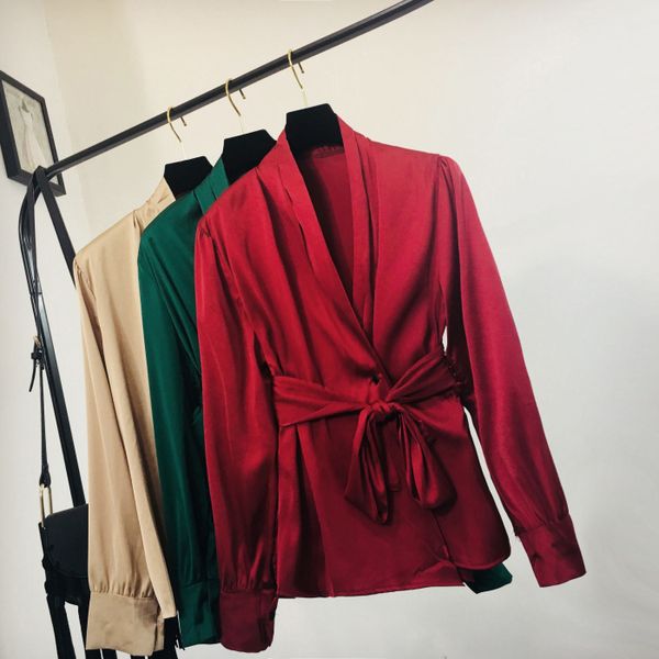 2018 new autumn women's crepe satin shirt solid color v collar ladies loose waist tie blouse long sleeve, White
2018 new autumn women's crepe satin shirt solid color v collar ladies loose waist tie blouse long sleeve, White
