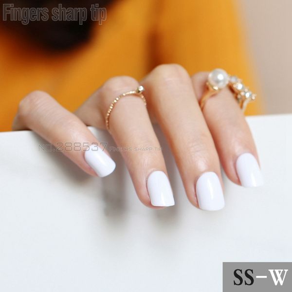 2017 new 24pcs false nails pure white candy short paragraph round square head comfortable multicolor all wrapped ss-w, Red;gold
2017 new 24pcs false nails pure white candy short paragraph round square head comfortable multicolor all wrapped ss-w, Red;gold