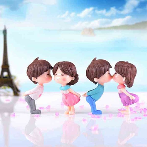 1pair kiss lovers gnome doll wedding ornament miniature couple figurine fairy garden decoration moss terrarium accessory valentine gift
1pair kiss lovers gnome doll wedding ornament miniature couple figurine fairy garden decoration moss terrarium accessory valentine gift