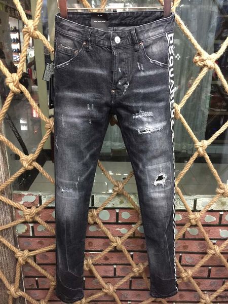 Fa hion men kinny jean ripped lim fit tretch d2 di tre ed frayed biker jean boy embroidered pattern pencil trou er 2024
Fa hion men kinny jean ripped lim fit tretch d2 di tre ed frayed biker jean boy embroidered pattern pencil trou er 2024