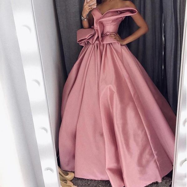 pretty saudi arabia celebrity prom dresses ball gown satin dress evening wear plus size formal special occasion dresses, Black
pretty saudi arabia celebrity prom dresses ball gown satin dress evening wear plus size formal special occasion dresses, Black