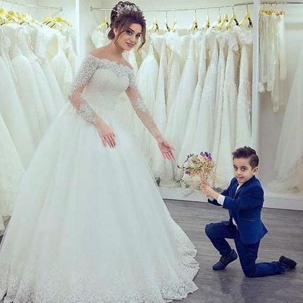 vintage off the shoulder wedding dresses plus size with illusion long sleeves applique lace tulle bridal wedding gowns, White
vintage off the shoulder wedding dresses plus size with illusion long sleeves applique lace tulle bridal wedding gowns, White