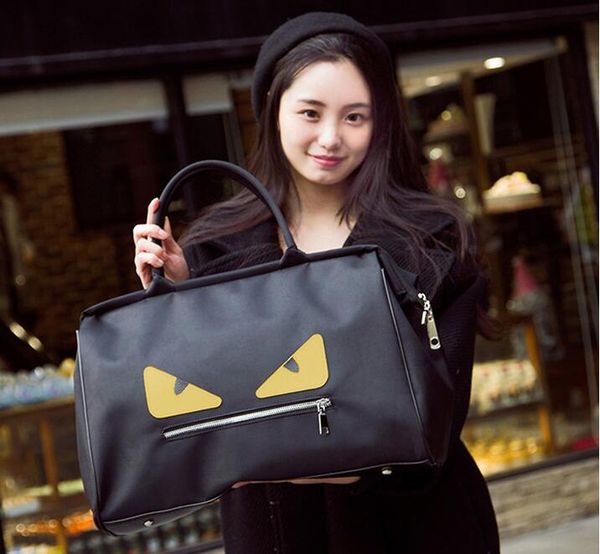 большой емкости водонепроницаемый и небольшой монстр портативный мешок пакет бизнес камера сумка женская дорожная сумка
большой емкости водонепроницаемый и небольшой монстр портативный мешок пакет бизнес камера сумка женская дорожная сумка