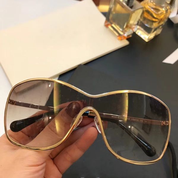 sunglasses fashion 06 eyewear outdoor uv400 mens new popular men sunglasses summer protection simple wholesale women with case, White;black
sunglasses fashion 06 eyewear outdoor uv400 mens new popular men sunglasses summer protection simple wholesale women with case, White;black