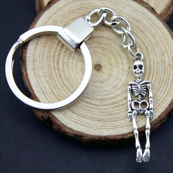 6 pieces key chain women key rings couple keychain for keys skull 38x7mm, Slivery;golden
6 pieces key chain women key rings couple keychain for keys skull 38x7mm, Slivery;golden