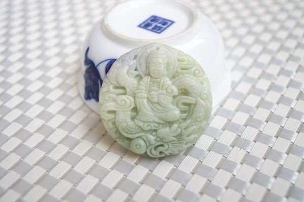 beautiful natural (shaanxi blue field) white and green purple jade, hand-carved and exquisite round dragon play guanyin. talisman necklace p, Silver
beautiful natural (shaanxi blue field) white and green purple jade, hand-carved and exquisite round dragon play guanyin. talisman necklace p, Silver
