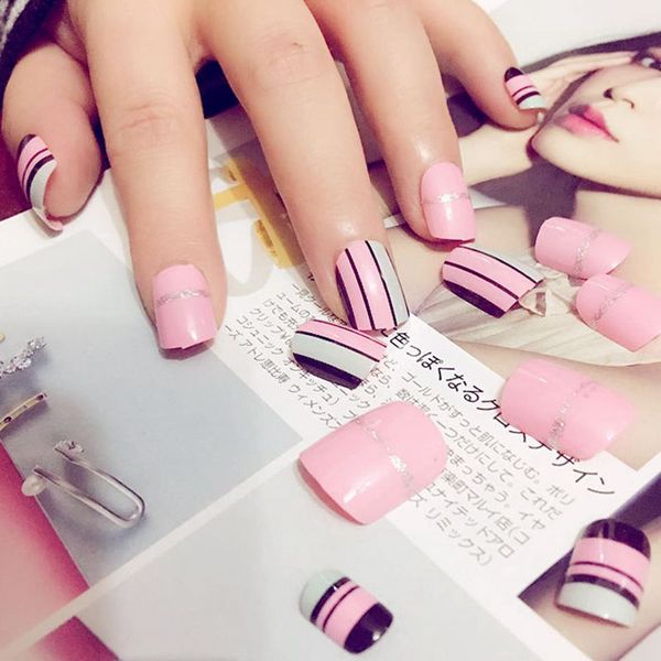 24pcs lovely pink flat fake nail tips short acrylic false nail black stripe diy art accessories, Red;gold
24pcs lovely pink flat fake nail tips short acrylic false nail black stripe diy art accessories, Red;gold