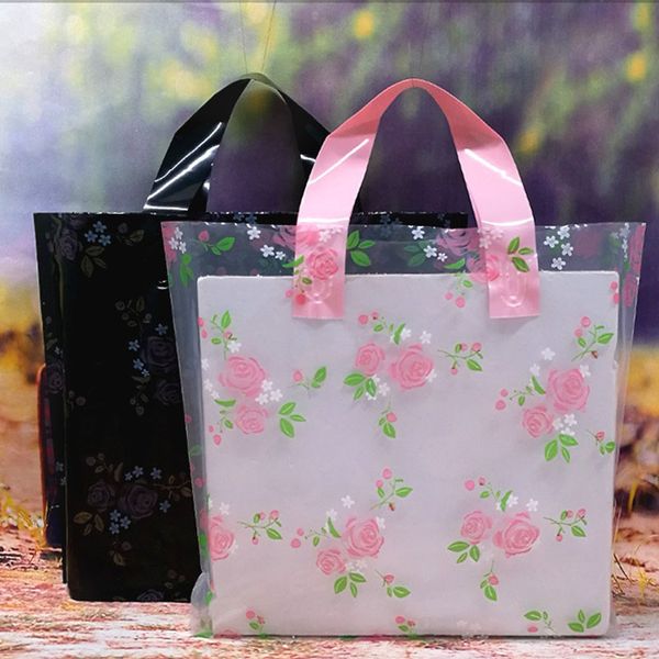 black/clear rose flower printed gift bags plastic shopping carrier bags with handle gift boutique packaging bags
black/clear rose flower printed gift bags plastic shopping carrier bags with handle gift boutique packaging bags