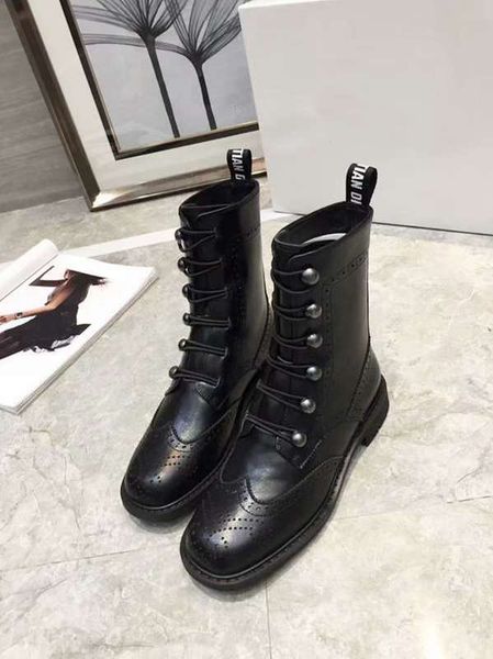 luxury new womens martin half ankle autumn winter boots motorcycle knight engraving real leather cool boot shoes size 35-40, Black
luxury new womens martin half ankle autumn winter boots motorcycle knight engraving real leather cool boot shoes size 35-40, Black