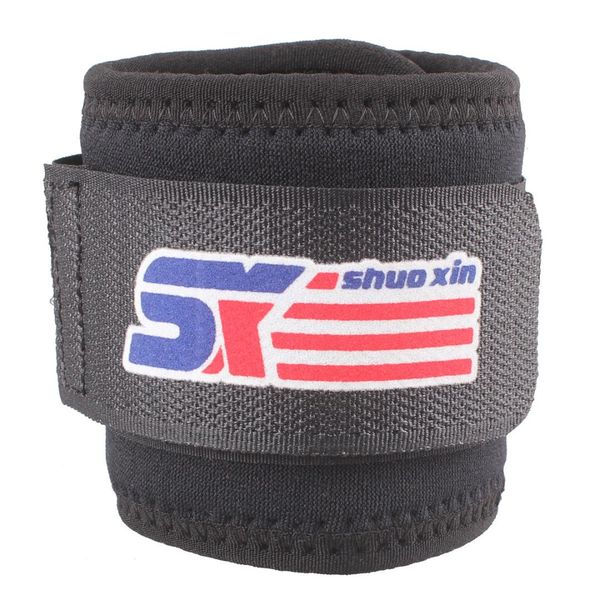 ventilation outdoor sports adjustable wrist support protector prevent sprain motion cuff compression fitness hand care q1077cm, Black;red
ventilation outdoor sports adjustable wrist support protector prevent sprain motion cuff compression fitness hand care q1077cm, Black;red