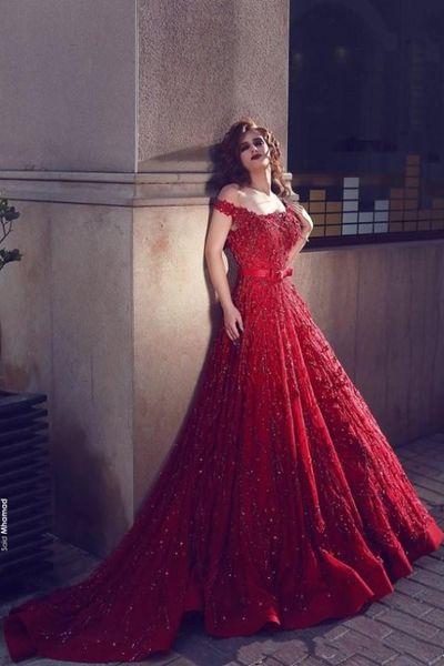 luxury red evening dresses off the shoulder lace applique beaded formal prom dress fashion design party gowns, Black;red
luxury red evening dresses off the shoulder lace applique beaded formal prom dress fashion design party gowns, Black;red
