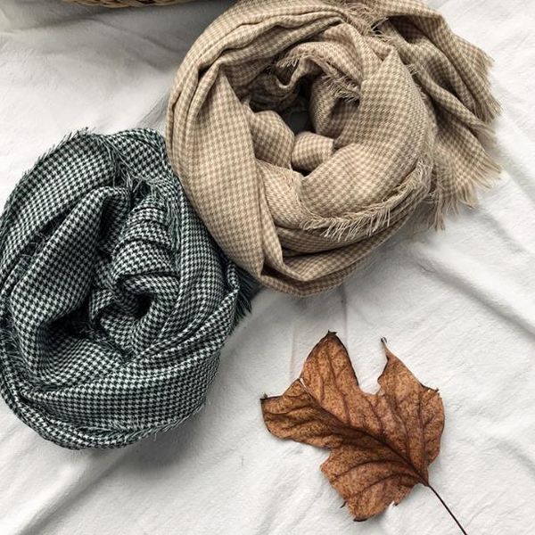 the new winter 2018 physical super beautiful warm concave shape joker small plaid scarf fw-966 new fashion trend, Blue;gray
the new winter 2018 physical super beautiful warm concave shape joker small plaid scarf fw-966 new fashion trend, Blue;gray