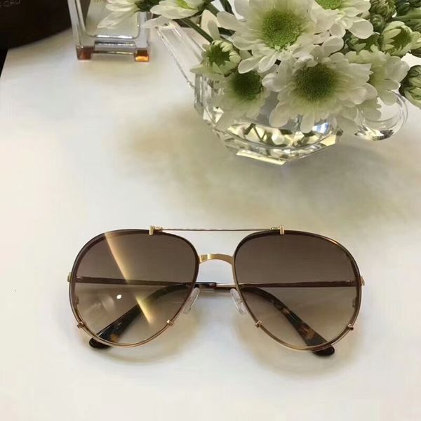 new fashion women sunglasses oculos 06 men sunglasses simple and generous men sun glasses outdoor uv400 protection eyewear with case, White;black
new fashion women sunglasses oculos 06 men sunglasses simple and generous men sun glasses outdoor uv400 protection eyewear with case, White;black