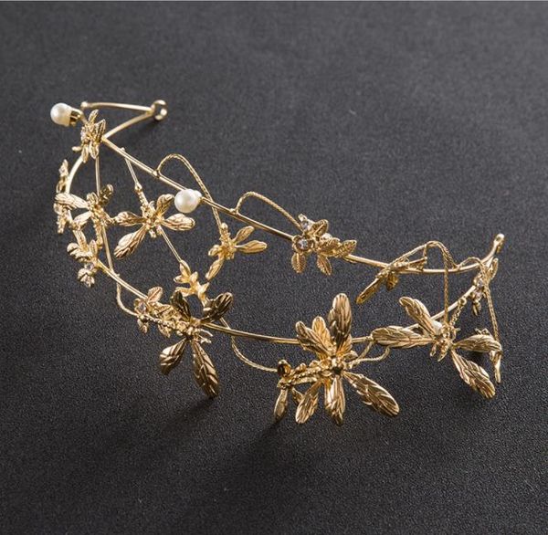 bridal headwear, fashion wedding accessories, bridal crown, fashion bride, wedding dress accessories, Slivery;golden
bridal headwear, fashion wedding accessories, bridal crown, fashion bride, wedding dress accessories, Slivery;golden