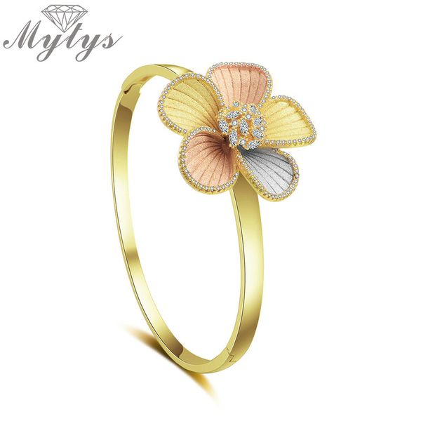 mytys fashionable brass flower bangle three tone gold machine matt frosted jewelry for women unique design bracelet bangle b1110, Black
mytys fashionable brass flower bangle three tone gold machine matt frosted jewelry for women unique design bracelet bangle b1110, Black