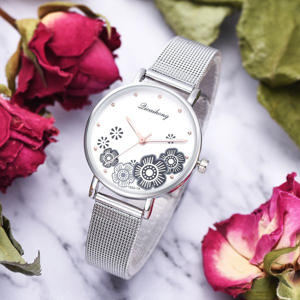 simple silver flowers design metal belt dress quartz watches for women luxury ladies bracelet wrist watch 2018 new, Slivery;brown
simple silver flowers design metal belt dress quartz watches for women luxury ladies bracelet wrist watch 2018 new, Slivery;brown