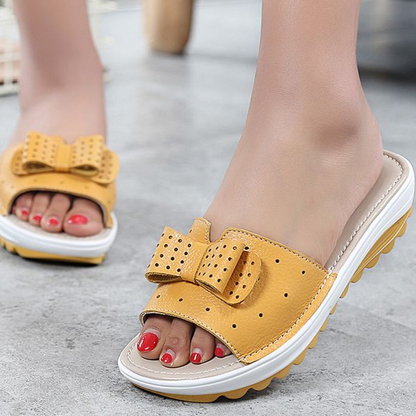 outdoor slippers for women butterfly-knot large size 4.5-10 fashion womens leather slippers non-slip wedge female, Black
outdoor slippers for women butterfly-knot large size 4.5-10 fashion womens leather slippers non-slip wedge female, Black