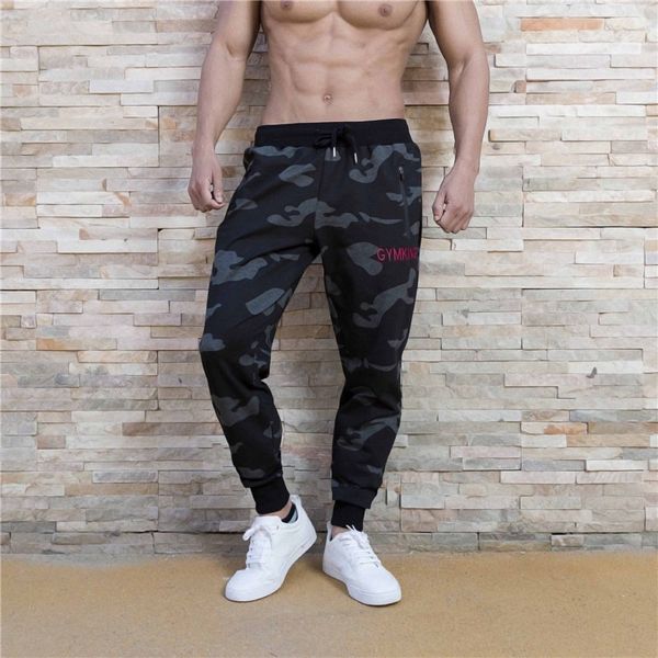 2018 new camouflage jogger pants men fitted active cotton sweatpants male track pants letters embroidery casual man, Black 
2018 new camouflage jogger pants men fitted active cotton sweatpants male track pants letters embroidery casual man, Black