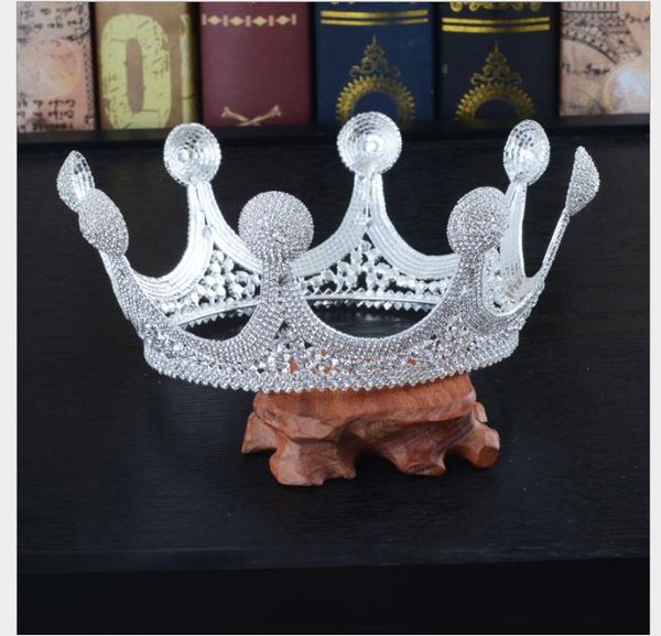 2018 new crystal bridal ornaments, european style handmade round crown ornaments, wedding dress accessories wholesale, Slivery;golden
2018 new crystal bridal ornaments, european style handmade round crown ornaments, wedding dress accessories wholesale, Slivery;golden