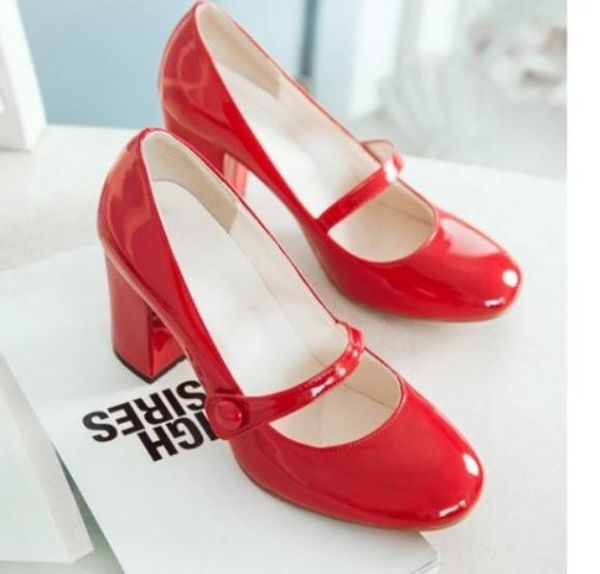 send 2018 spring and autumn new style single shoes coarse heel women's shoes round head, Black
send 2018 spring and autumn new style single shoes coarse heel women's shoes round head, Black
