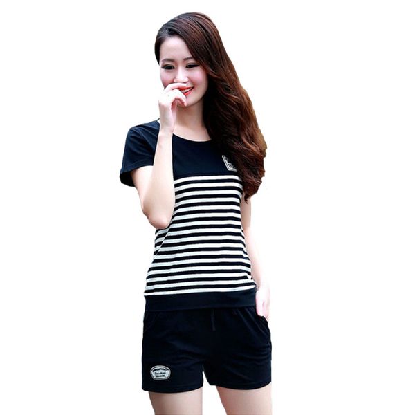 Women 'S Tracksuits Two Piece Set Summer Short Sleeves Striped T Shirt Tops +Shorts Casual Set Women Sporting Suits Runway Outfit
Women 'S Tracksuits Two Piece Set Summer Short Sleeves Striped T Shirt Tops +Shorts Casual Set Women Sporting Suits Runway Outfit