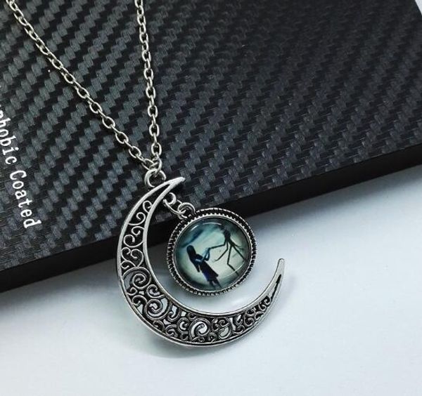 new style triple moon goddess black wiccan necklace with star moon gems is fashionable and exquisite, Silver
new style triple moon goddess black wiccan necklace with star moon gems is fashionable and exquisite, Silver