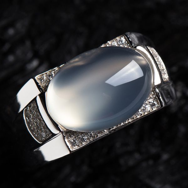 male and female agate silver ring emerald emerald antique set of chalcedony index finger ornaments, Golden;silver
male and female agate silver ring emerald emerald antique set of chalcedony index finger ornaments, Golden;silver