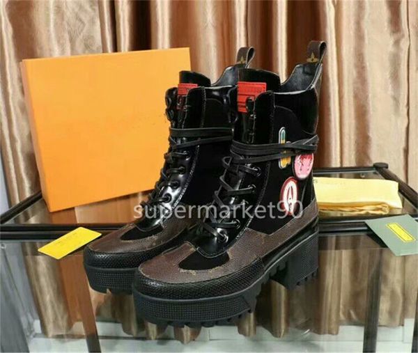New women luxury de igner boot martin boot print leather high heel hoe winter de ert boot chunky heel ladie boot
New women luxury de igner boot martin boot print leather high heel hoe winter de ert boot chunky heel ladie boot