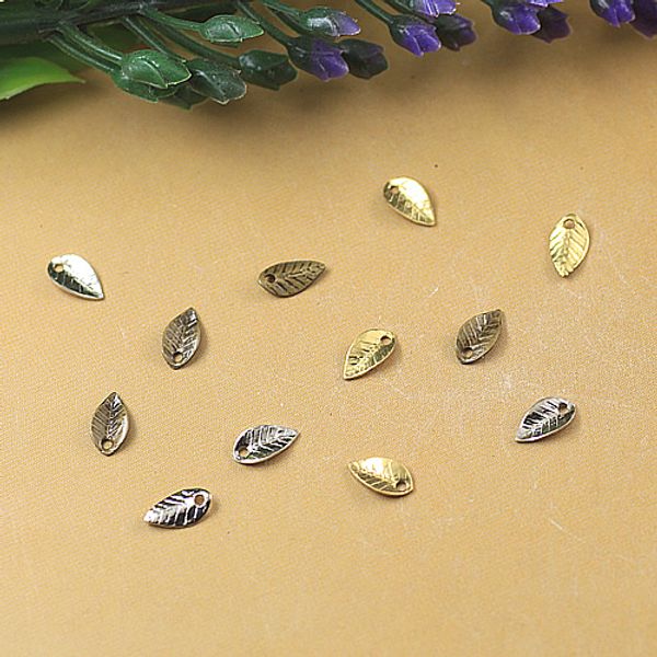 4*7mm 1000pcs copper antique bronze/silver 4 color small leaves pendant embossing connecting parts
4*7mm 1000pcs copper antique bronze/silver 4 color small leaves pendant embossing connecting parts
