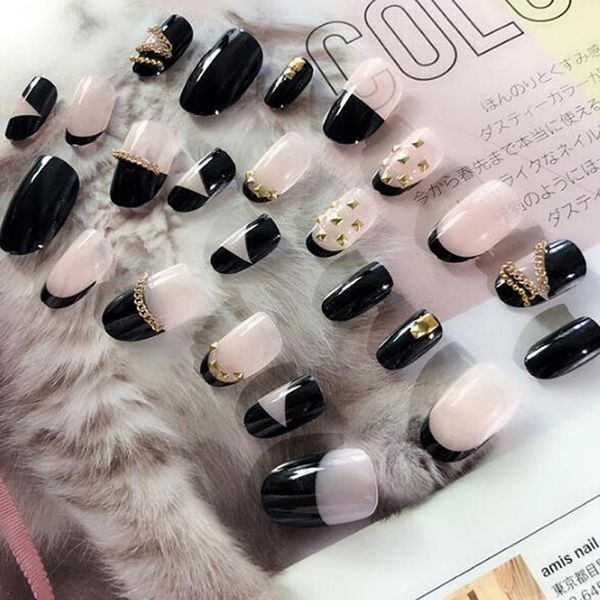 24pcs/set black fake nails art tips false full cover manicure diy false short nails with glue high quality, Red;gold
24pcs/set black fake nails art tips false full cover manicure diy false short nails with glue high quality, Red;gold