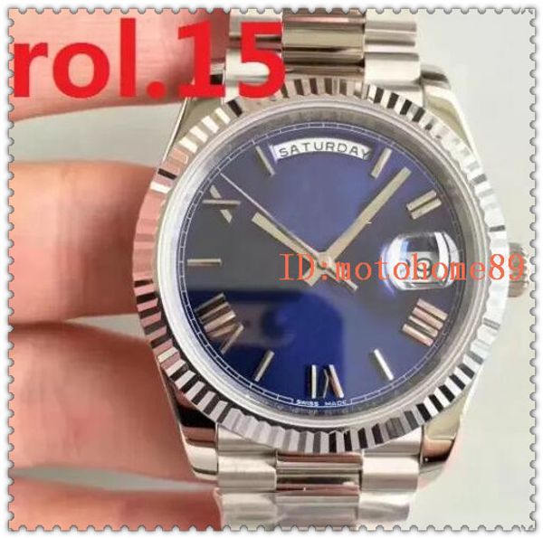 18 ct silvery DAYDATE 40 self-winding mechanical movement Champagne dial Fluted bezel Concealed folding Crown clasp Mens watch
18 ct silvery DAYDATE 40 self-winding mechanical movement Champagne dial Fluted bezel Concealed folding Crown clasp Mens watch