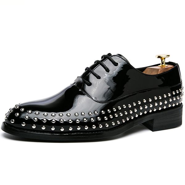 new brand shoes men rivets patent leather shoes pointed toe oxfords man fashion office dress shoes business wedding casual, Black
new brand shoes men rivets patent leather shoes pointed toe oxfords man fashion office dress shoes business wedding casual, Black
