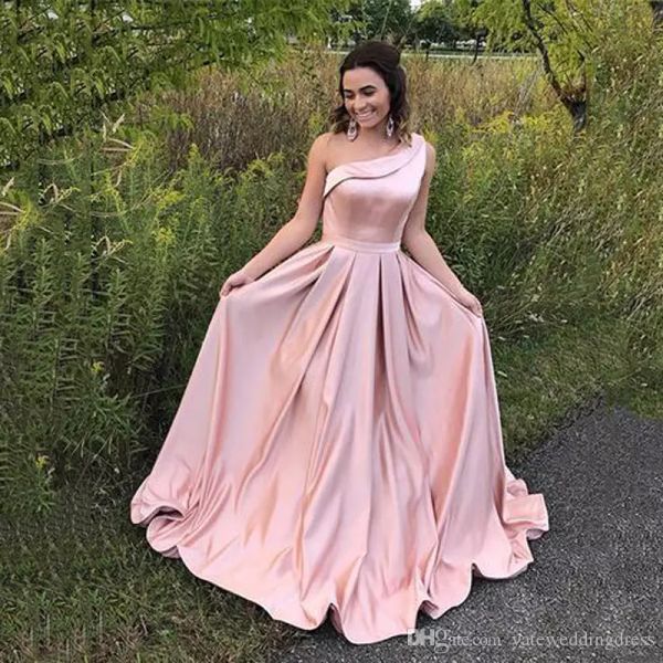 one shoulder a line evening dresses sleeveless blush pink prom gowns back zipper tiered ruffle sweep train back zipper formal party gowns, Black;red
one shoulder a line evening dresses sleeveless blush pink prom gowns back zipper tiered ruffle sweep train back zipper formal party gowns, Black;red