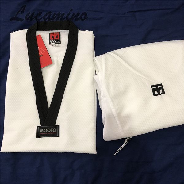 super light taekwondo dobok mooto taekwondo instructor wearing high speed dry ultra light training uniform breathable uniforms, Black;red
super light taekwondo dobok mooto taekwondo instructor wearing high speed dry ultra light training uniform breathable uniforms, Black;red