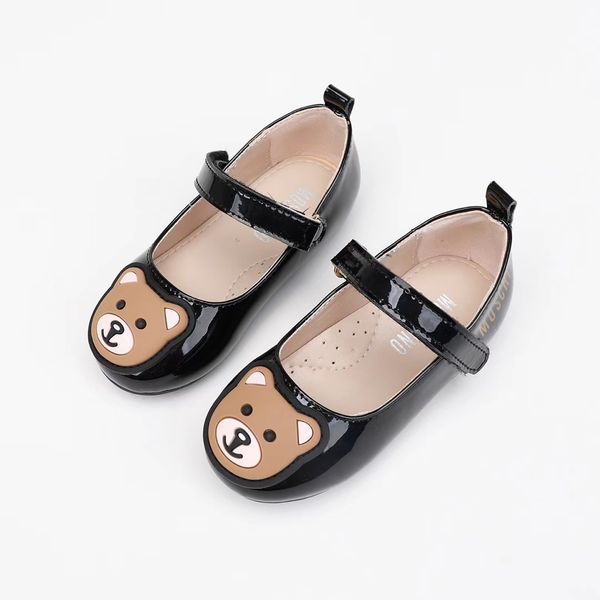A 2018 New Spring Autumn Hot Sell High Quality Children Small Leather Shoes Girls Casual Lovely Bear Printing Unisex Party Shoes
A 2018 New Spring Autumn Hot Sell High Quality Children Small Leather Shoes Girls Casual Lovely Bear Printing Unisex Party Shoes